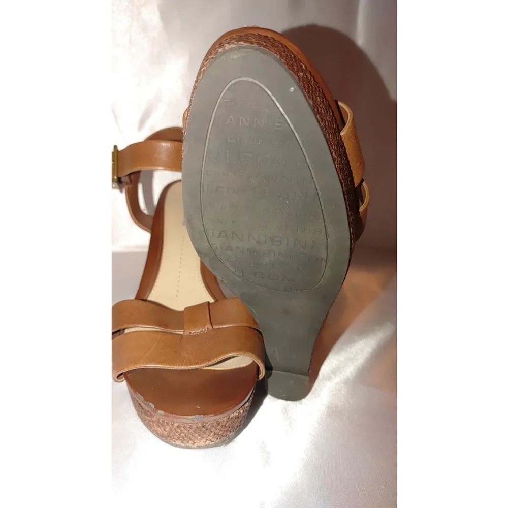 Gianni Bini Wedge Sanals Size 8M